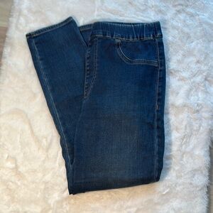 4/$20 🙈 EUC Express Pull on Dark Blue Denim Jeans. Faux Front Pockets. Very Soft
